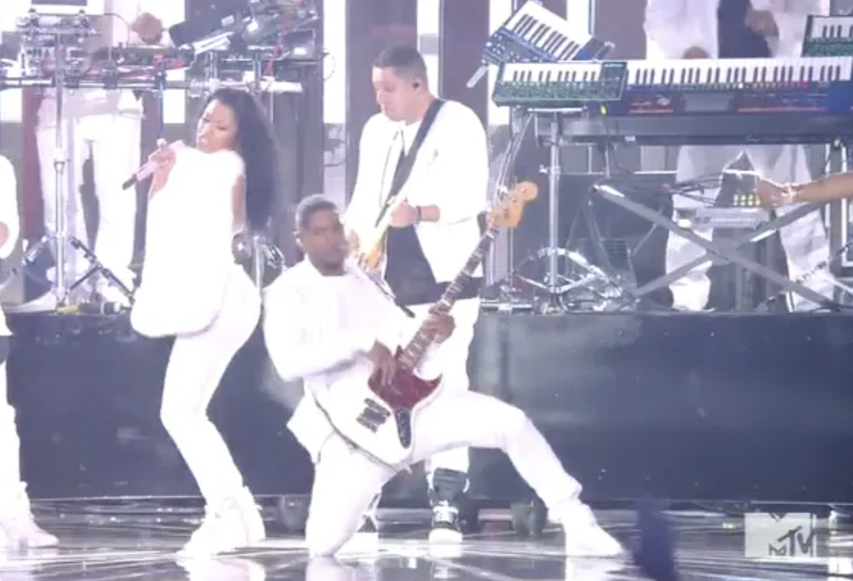 Usher Reflects On His Infamous Performance With Nicki Minaj 3788